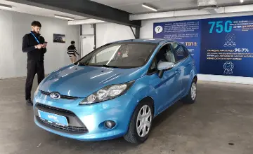 Ford Fiesta 2012 года за 2 690 000 тг. в Астана фото 1