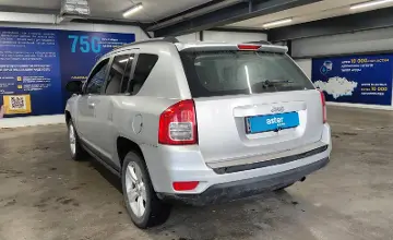 Jeep Compass 2011 года за 3 990 000 тг. в Астана фото 4