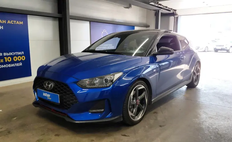 Hyundai Veloster 2018 года за 8 290 000 тг. в Астана