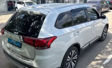 Mitsubishi Outlander 2020 года за 11 000 000 тг. в Актобе