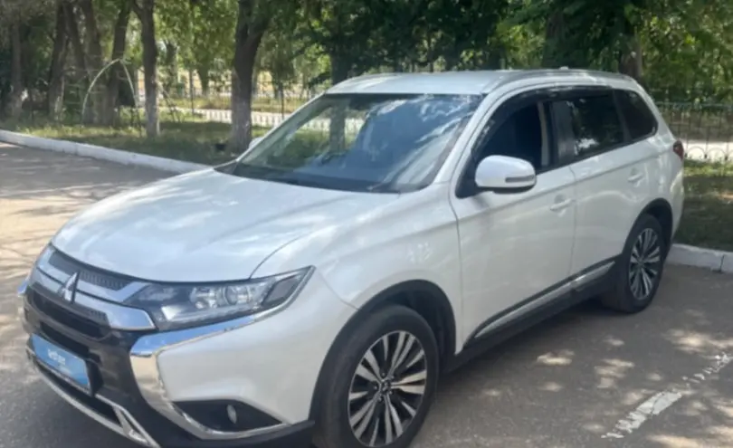 Mitsubishi Outlander 2020 года за 11 000 000 тг. в Актобе