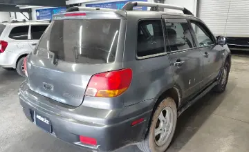 Mitsubishi Outlander 2004 года за 2 500 000 тг. в Астана фото 3