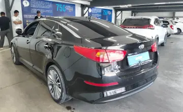 Kia K5 2013 года за 7 600 000 тг. в Астана фото 4