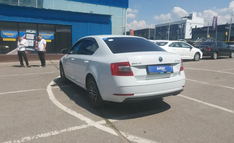 Skoda Octavia 2018 года за 7 500 000 тг. в Алматы фото 4