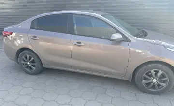 Kia Rio 2019 года за 6 500 000 тг. в Караганда фото 4