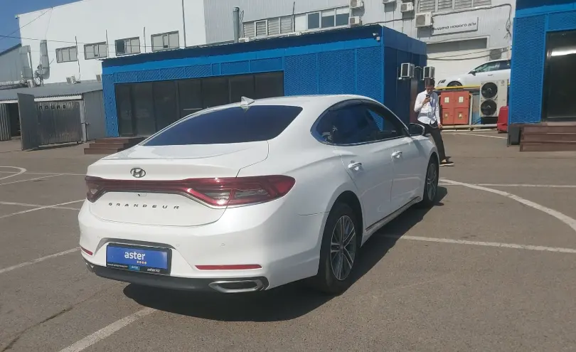 Hyundai Grandeur 2019 года за 11 000 000 тг. в Алматы фото 3