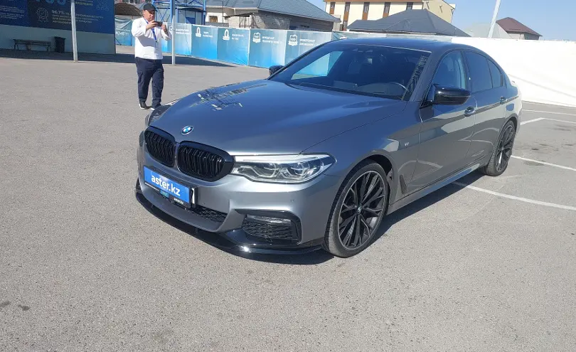 BMW 5 серии 2017 года за 16 000 000 тг. в Шымкент