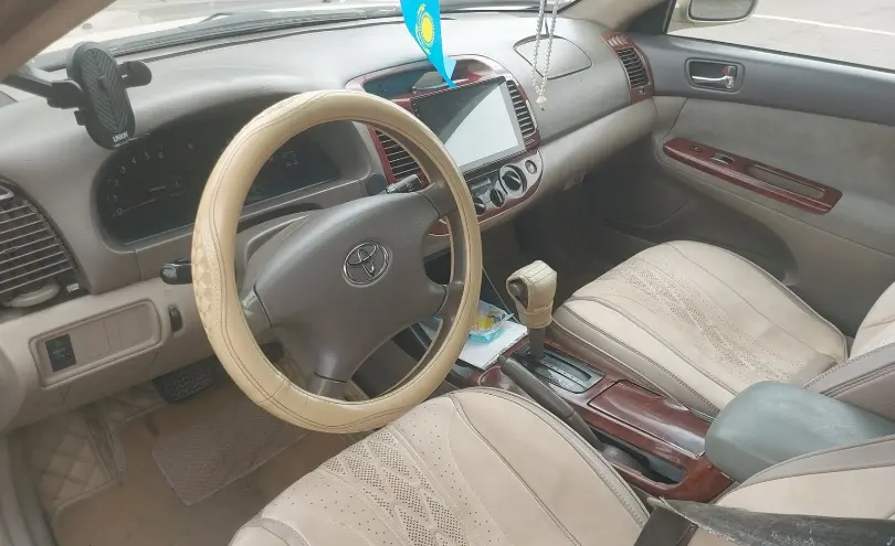 Toyota Camry 2004 года за 3 500 000 тг. в Алматы фото 5