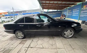 Mercedes-Benz E-Класс 1996 года за 3 000 000 тг. в Талдыкорган фото 4