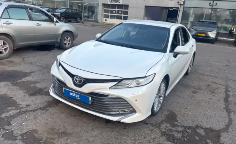 Toyota Camry 2019 года за 12 000 000 тг. в Павлодар