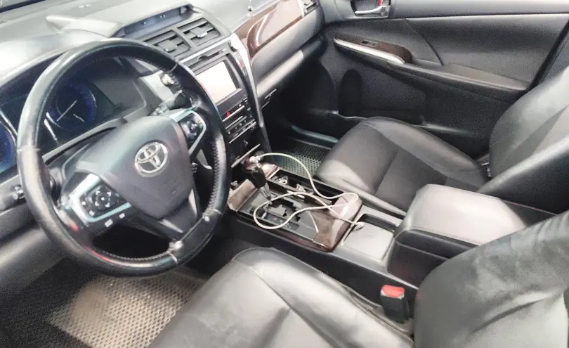 Toyota Camry 2015 года за 10 500 000 тг. в Астана фото 5