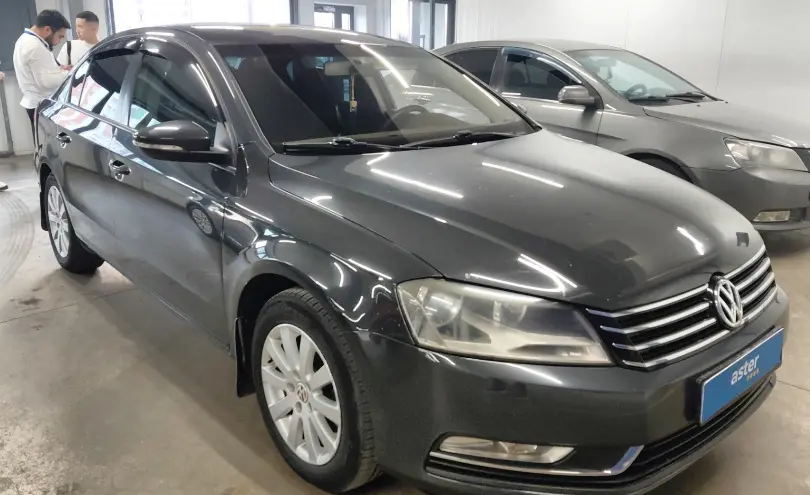 Volkswagen Passat 2011 года за 4 800 000 тг. в Астана фото 2