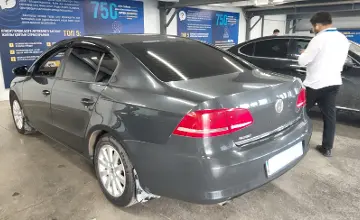 Volkswagen Passat 2011 года за 4 800 000 тг. в Астана фото 4