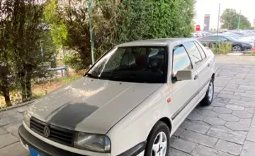 Volkswagen Vento 1993 года за 2 500 000 тг. в Талдыкорган фото 1