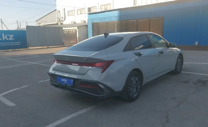 Hyundai Elantra 2024 года за 10 000 000 тг. в Алматы фото 3