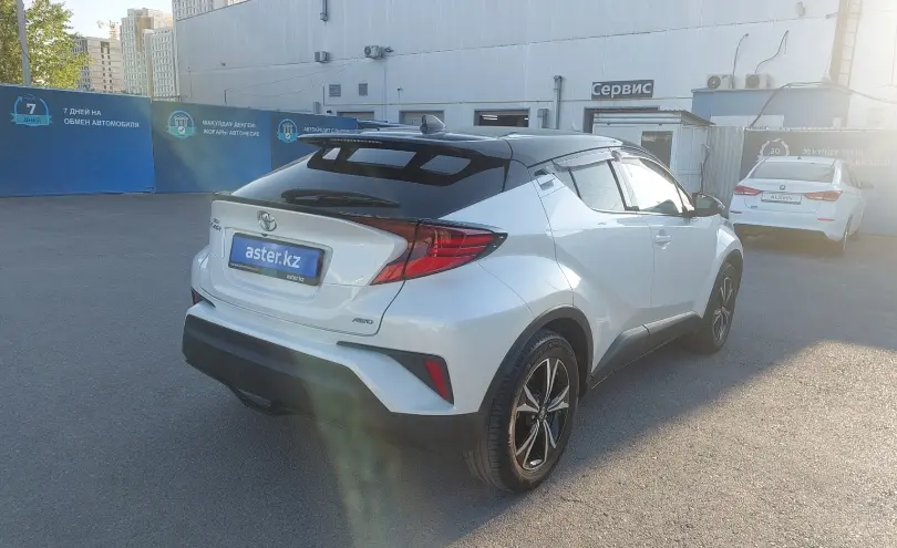 Toyota C-HR 2019 года за 12 000 000 тг. в Шымкент фото 3