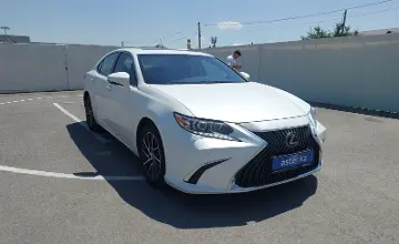Lexus ES 2016 года за 11 500 000 тг. в Шымкент фото 2