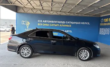 Toyota Camry 2015 года за 9 000 000 тг. в Алматы фото 4