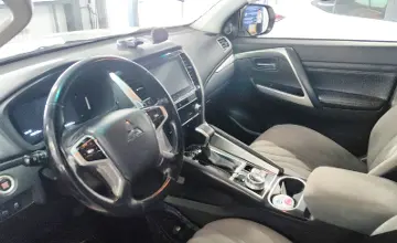 Mitsubishi Montero Sport 2022 года за 18 800 000 тг. в Астана фото 5