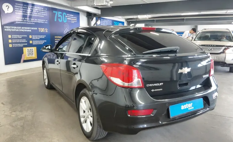 Chevrolet Cruze 2014 года за 4 200 000 тг. в Астана фото 4