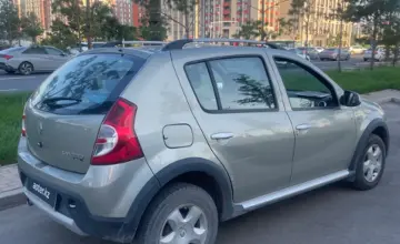 Renault Sandero 2013 года за 3 500 000 тг. в Астана