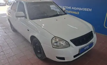 LADA (ВАЗ) Priora 2014 года за 2 200 000 тг. в Астана фото 3