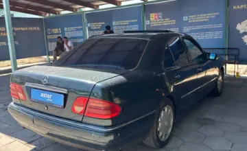 Mercedes-Benz E-Класс 1996 года за 2 000 000 тг. в Талдыкорган