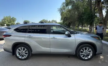 Toyota Highlander 2024 года за 23 000 000 тг. в Актобе фото 4