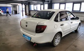 LADA (ВАЗ) Granta 2017 года за 2 500 000 тг. в Астана фото 3