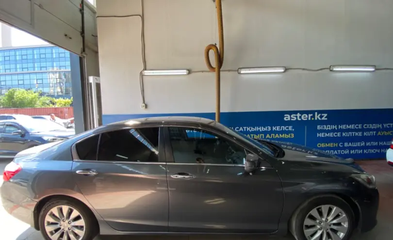 Honda Accord 2013 года за 7 500 000 тг. в Астана фото 4
