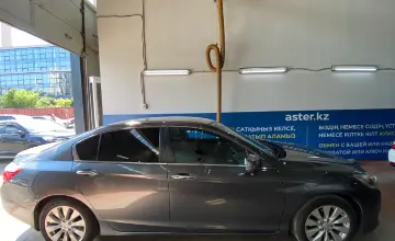 Honda Accord 2013 года за 7 500 000 тг. в Астана фото 4