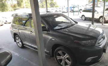 Toyota Highlander 2011 года за 12 500 000 тг. в Алматы фото 4