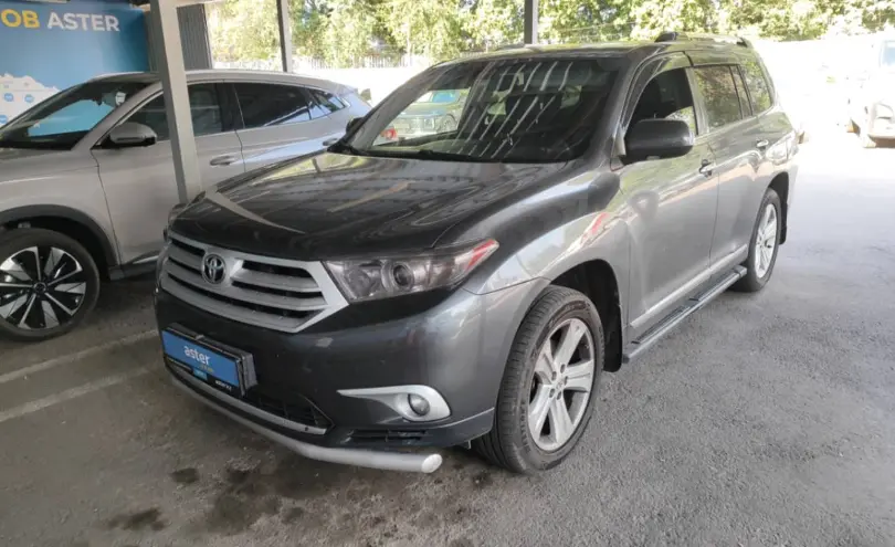 Toyota Highlander 2011 года за 12 500 000 тг. в Алматы