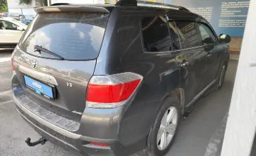Toyota Highlander 2011 года за 12 500 000 тг. в Алматы