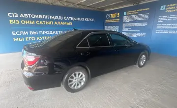 Toyota Camry 2017 года за 9 000 000 тг. в Алматы