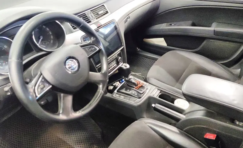 Skoda Superb 2014 года за 6 000 000 тг. в Астана фото 5