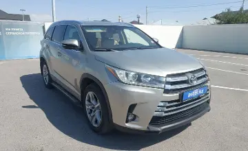 Toyota Highlander 2016 года за 11 000 000 тг. в Шымкент фото 2