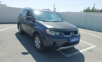 Mitsubishi Outlander 2006 года за 6 000 000 тг. в Шымкент фото 2