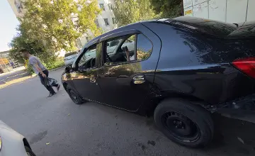 Renault Logan 2016 года за 2 500 000 тг. в Астана
