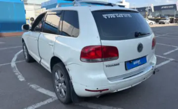 Volkswagen Touareg 2006 года за 3 000 000 тг. в Алматы фото 4