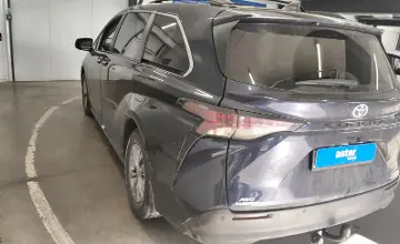 Toyota Sienna 2022 года за 22 000 000 тг. в Астана фото 4