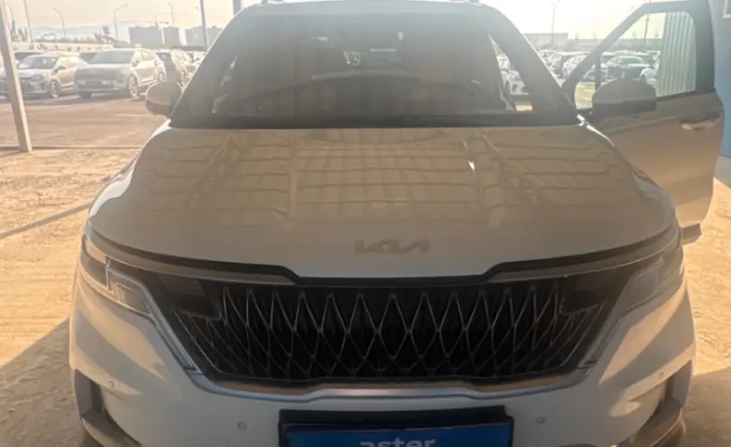 Kia Carnival 2022 года за 18 000 000 тг. в Алматы фото 2
