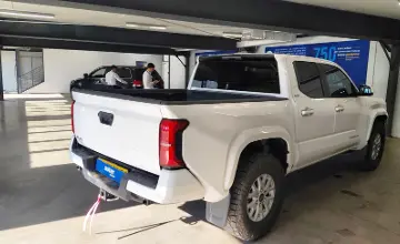 Toyota Tacoma 2024 года за 35 000 000 тг. в Астана фото 3