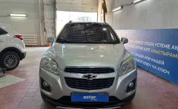 Chevrolet Tracker 2013 года за 4 200 000 тг. в Астана фото 2