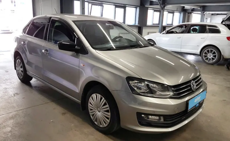 Volkswagen Polo 2020 года за 7 000 000 тг. в Астана фото 2
