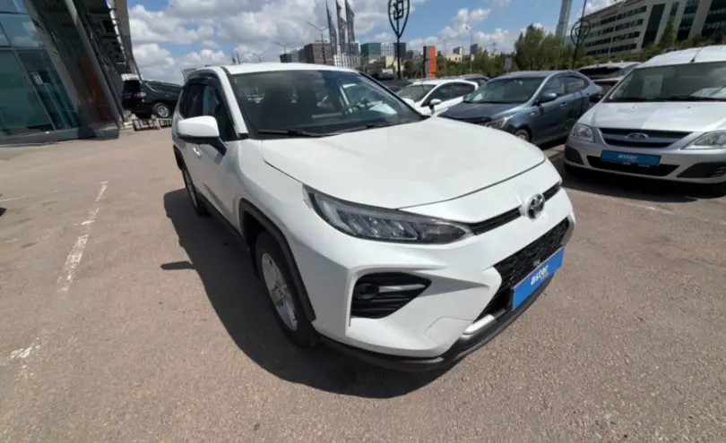 Toyota RAV4 2023 года за 12 500 000 тг. в Астана фото 3