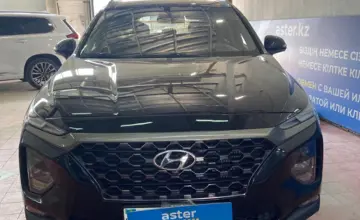 Hyundai Santa Fe 2018 года за 11 000 000 тг. в Астана фото 2