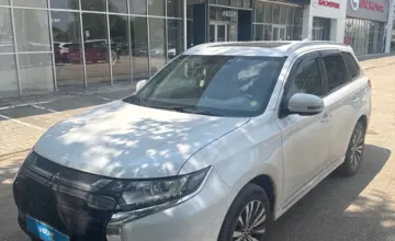 Mitsubishi Outlander 2022 года за 10 500 000 тг. в Актобе фото 1