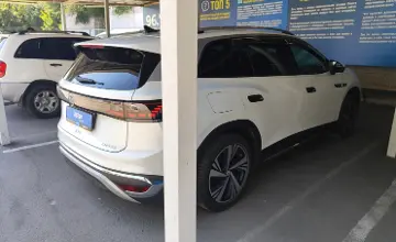 Volkswagen ID.6 2022 года за 14 000 000 тг. в Алматы