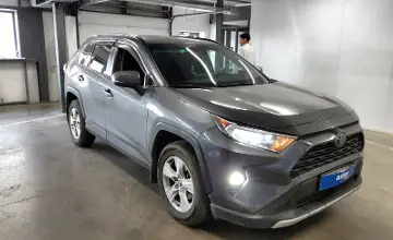 Toyota RAV4 2021 года за 12 000 000 тг. в Астана фото 2
